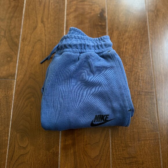 Nike Tech Fleece Pants - Picture 1 of 6
